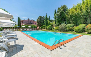 Nice home in Larciano with Outdoor swimming pool, WiFi and 6 Bedrooms